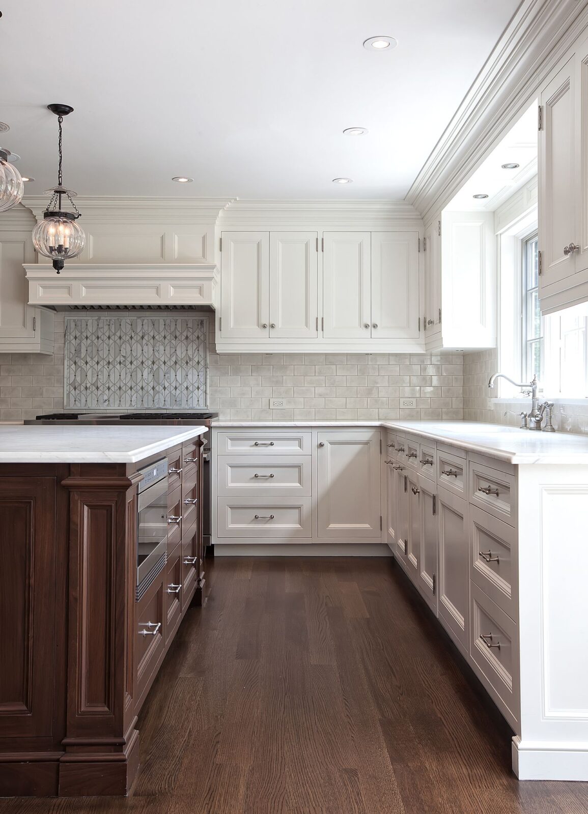 sleek custom-made kitchen