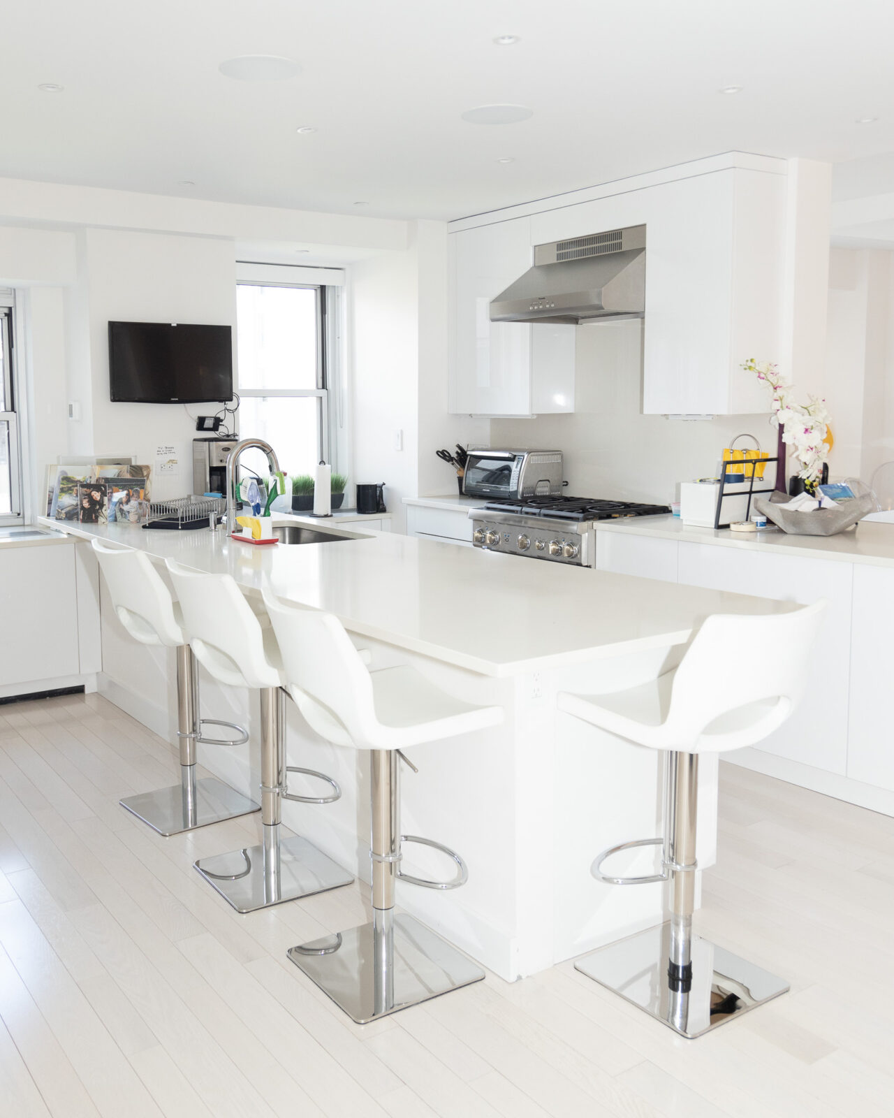 custom-made flush panel kitchen